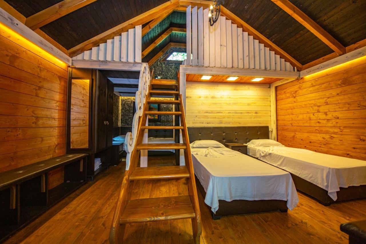 Hotel Legjenda Shkodër エクステリア 写真
