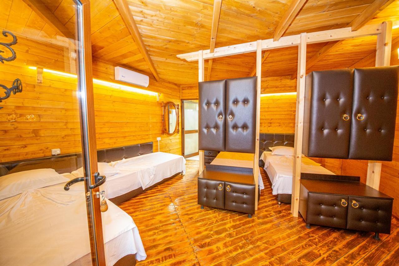 Hotel Legjenda Shkodër エクステリア 写真