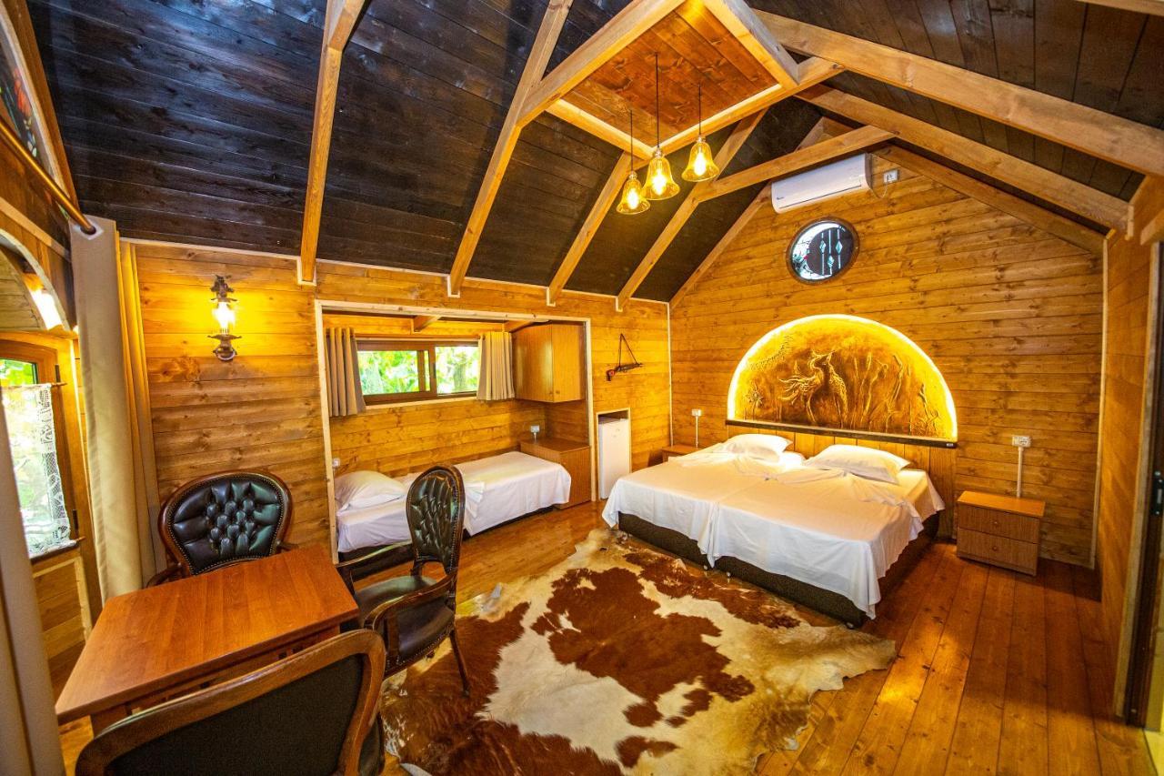 Hotel Legjenda Shkodër エクステリア 写真