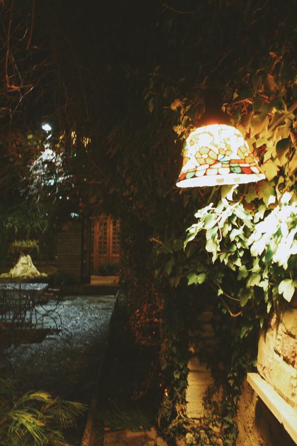 Hotel Legjenda Shkodër エクステリア 写真